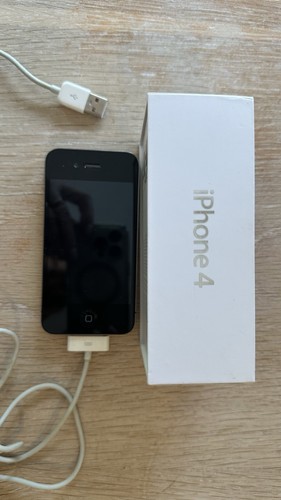 Iphone black unlocked - iphone,