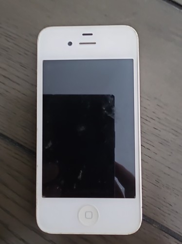 Apple iphone gb white - iphone, 4s