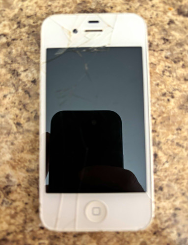 2011 apple iphone - apple, 4s